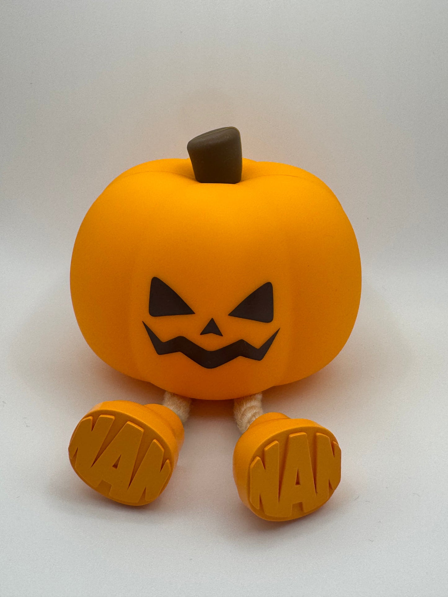 Lámpara de Noche Calabaza Halloween – Silicona Suave, Táctil y Recargable